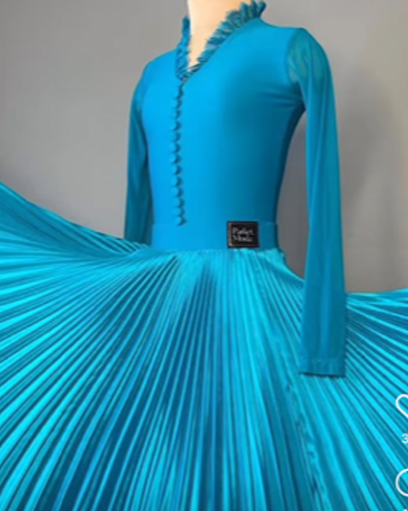 Pre-teen approved costume sample