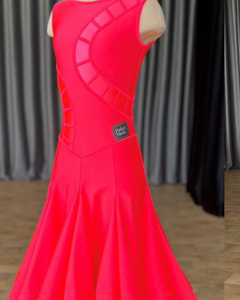 Pre-teen approved costume sample