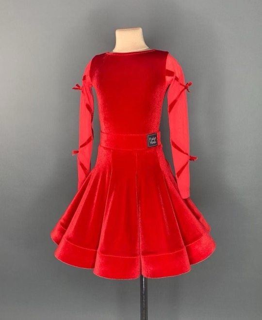 Pre-teen non-approved costume sample